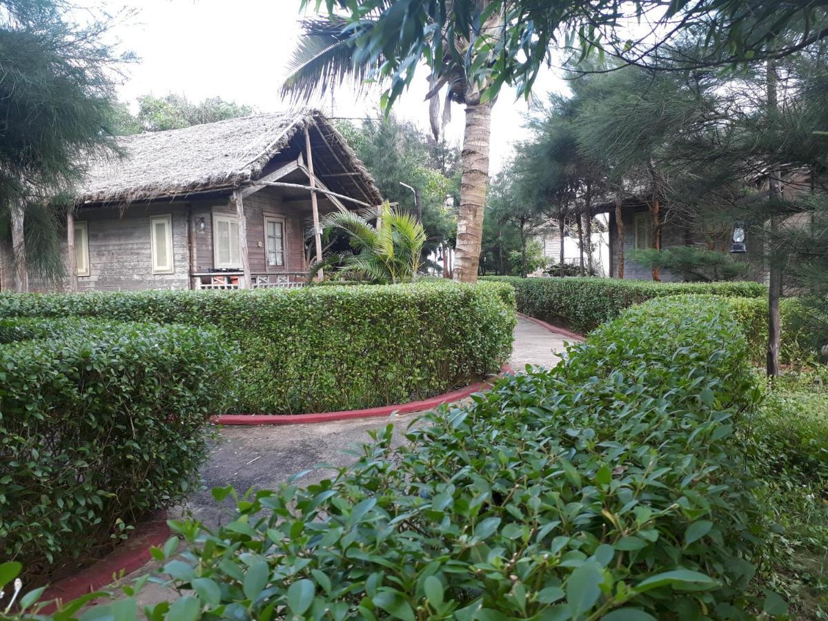 Lotus An Eco Resort Konark Exterior photo