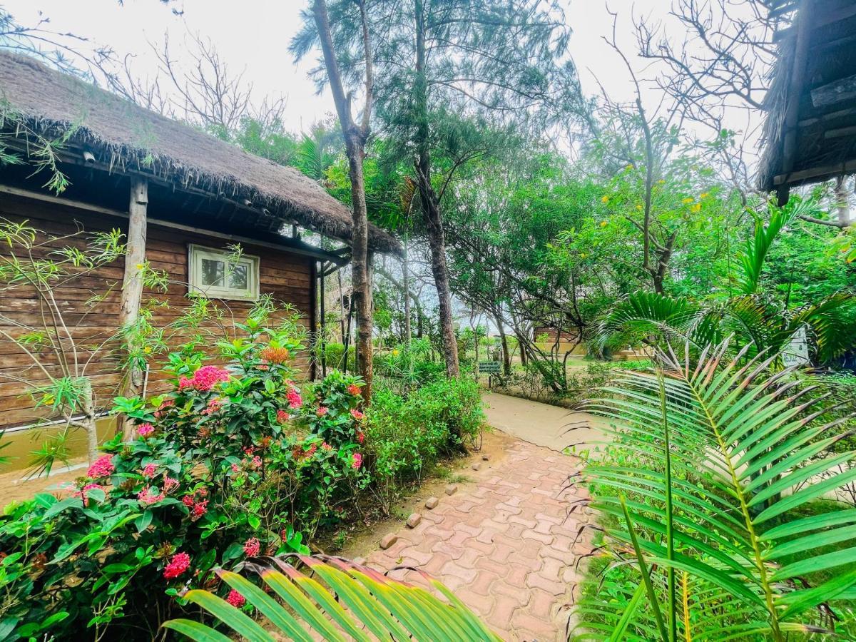 Lotus An Eco Resort Konark Exterior photo